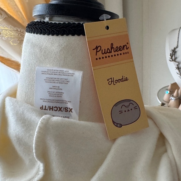 Pusheen Zip-up Hoodie - Carb Club - Picture 3 of 8